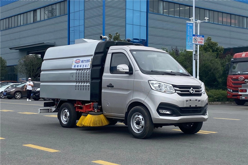 國六長安2方（0.5水/1.5塵）掃路車